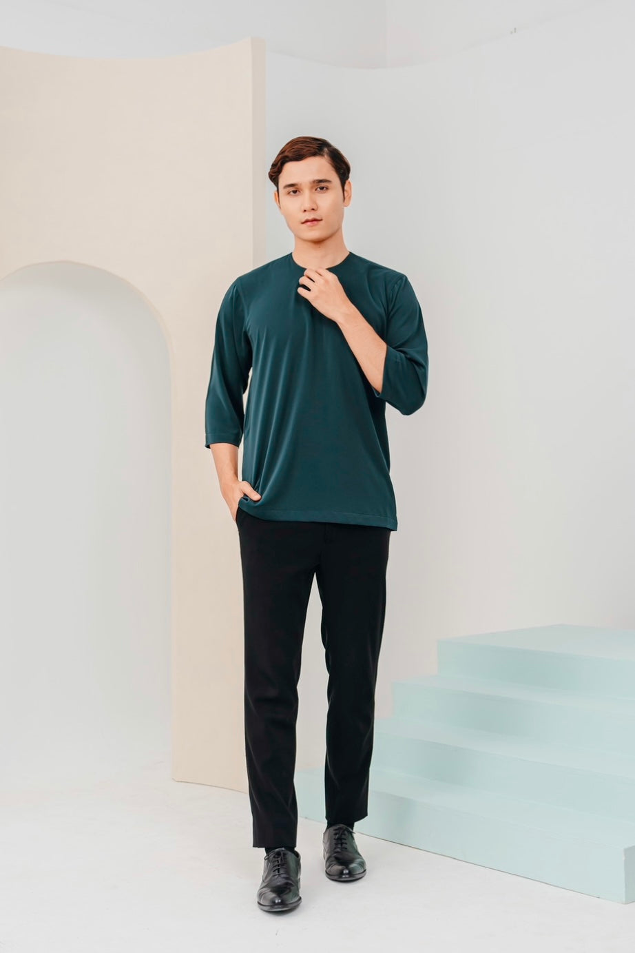 ARNA: Kurta 01 in Forest Green