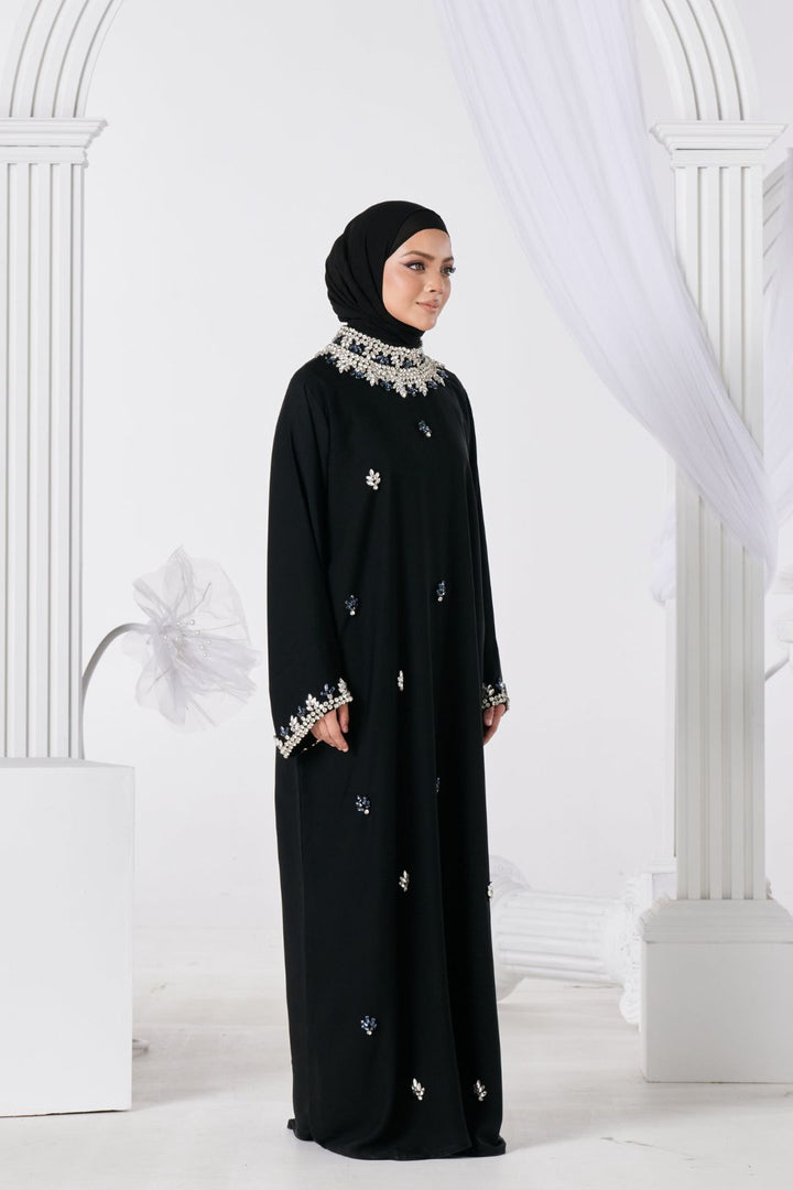 PO Luxe Series : Ammara Abaya in Black