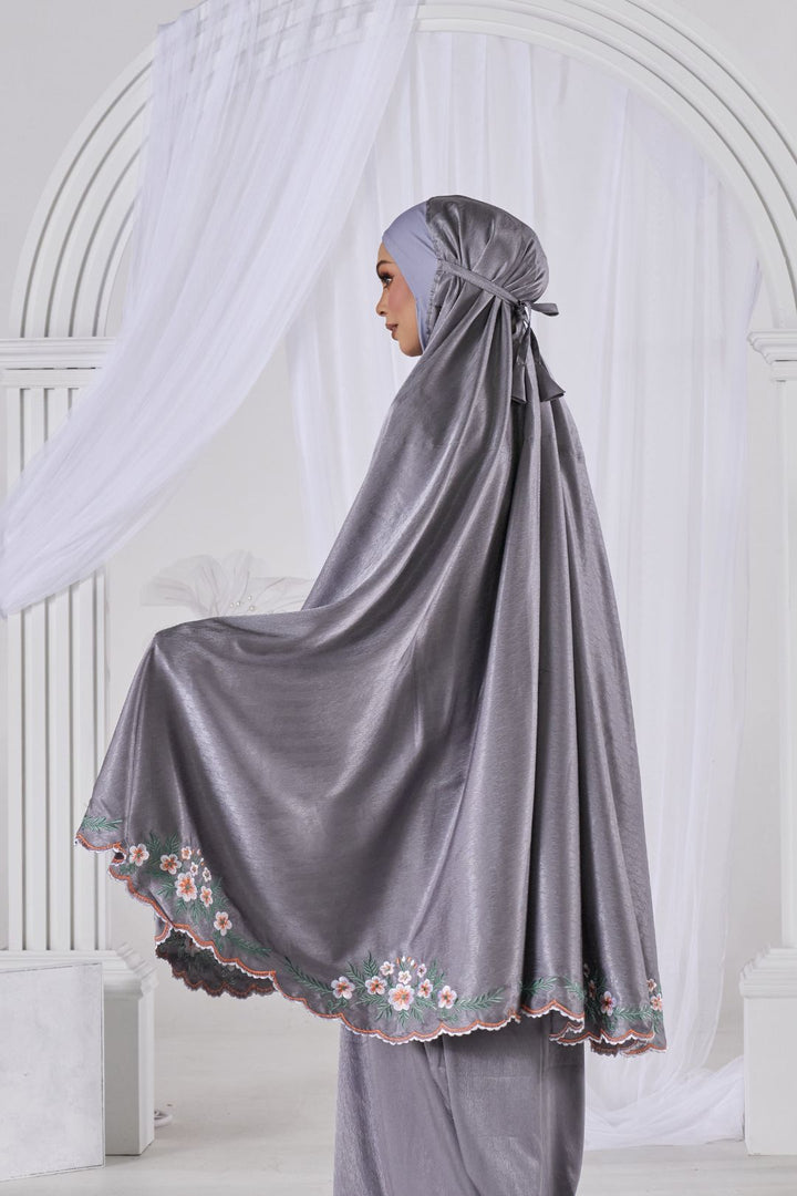 Inara Telekung in Grey