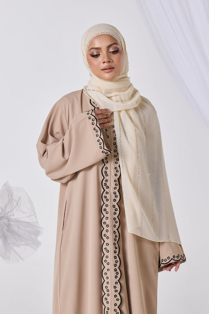 Sabreen Abaya in Beige