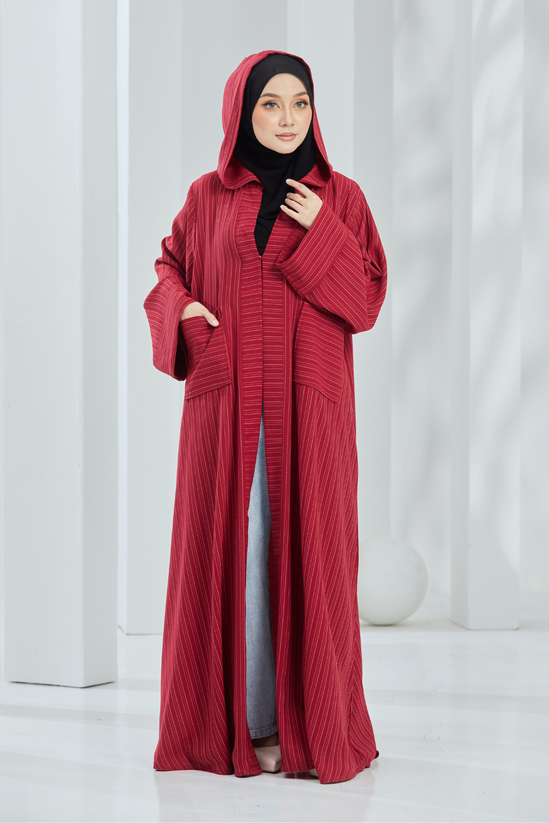 Helwa Red Stripes Hoodie Abaya