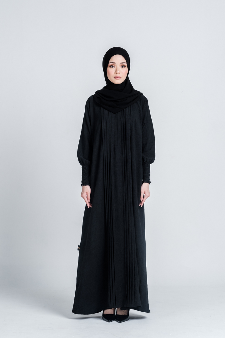 Zehra Abaya in Black