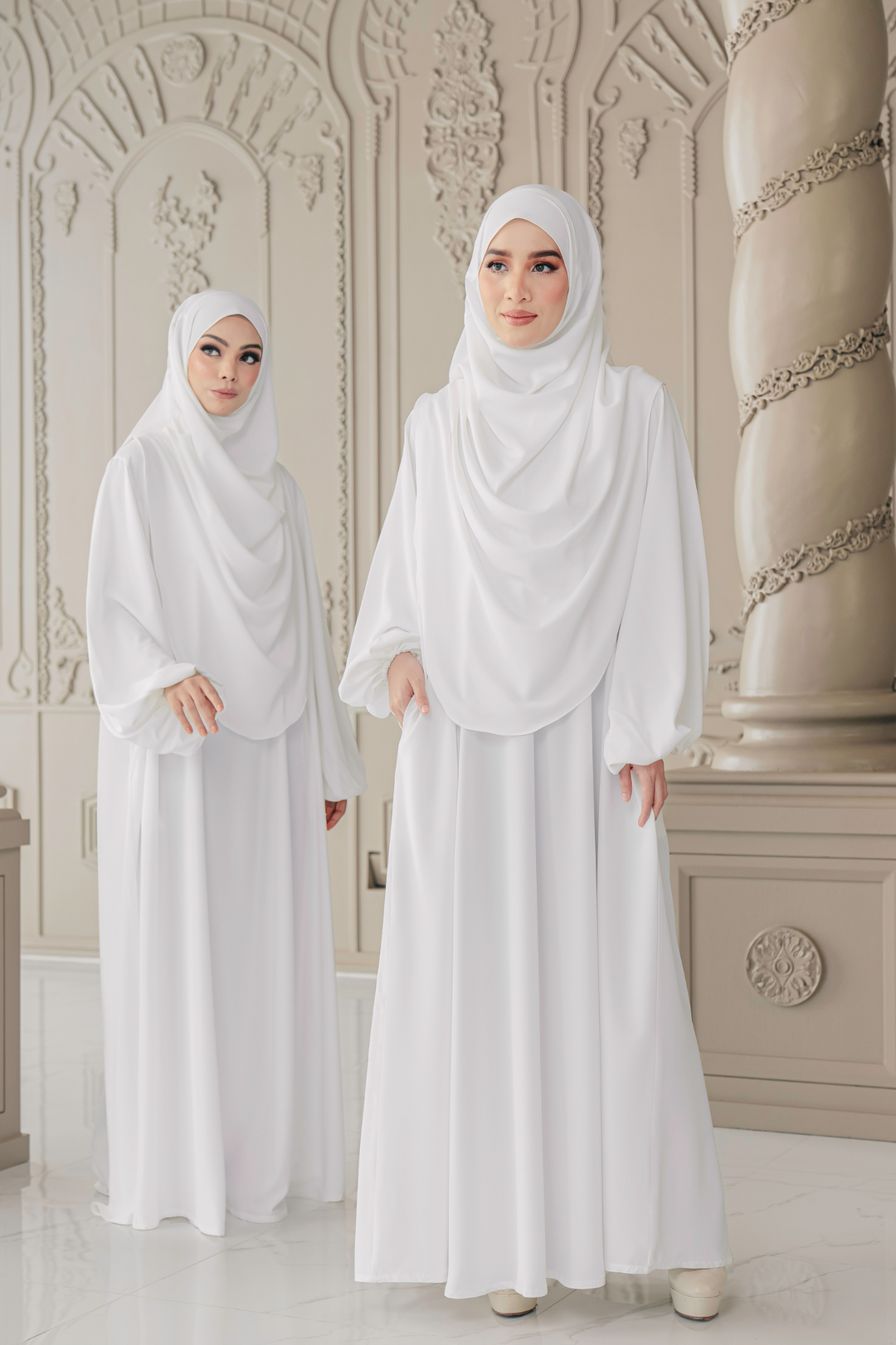 Warda Khimar Set in White