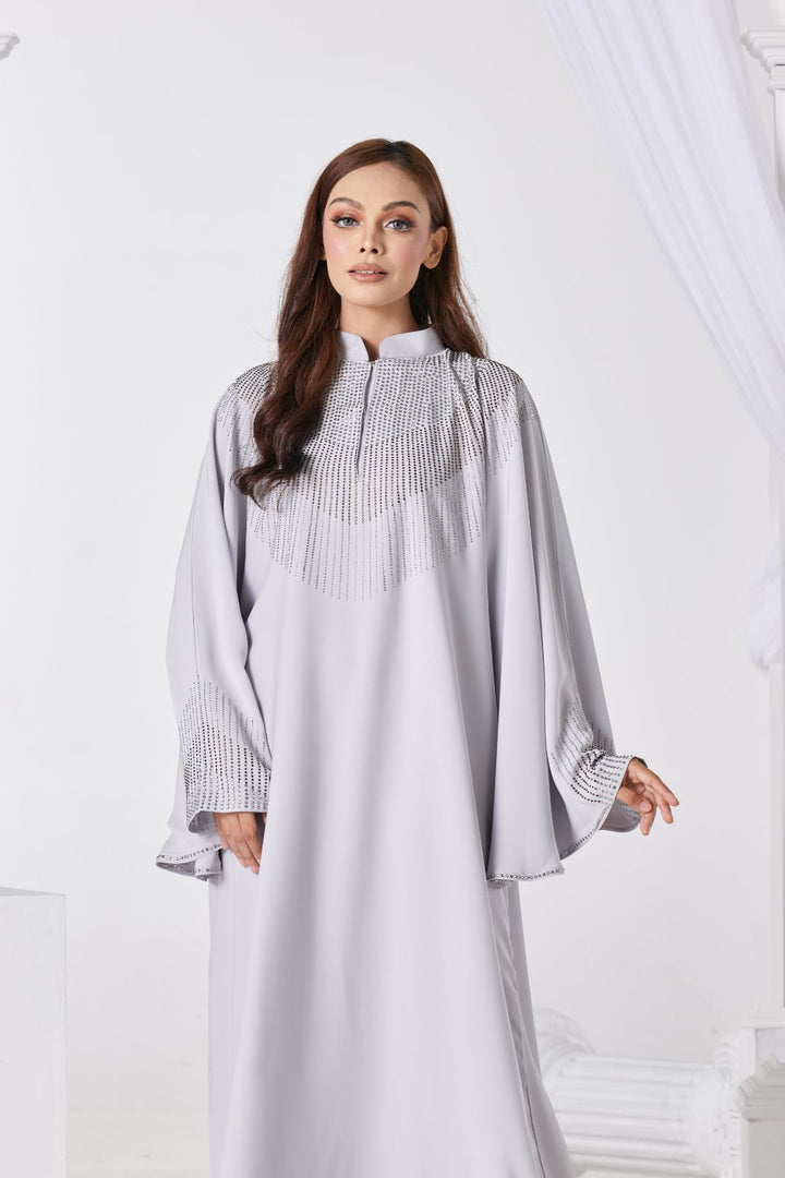 Dalila Abaya in Grey