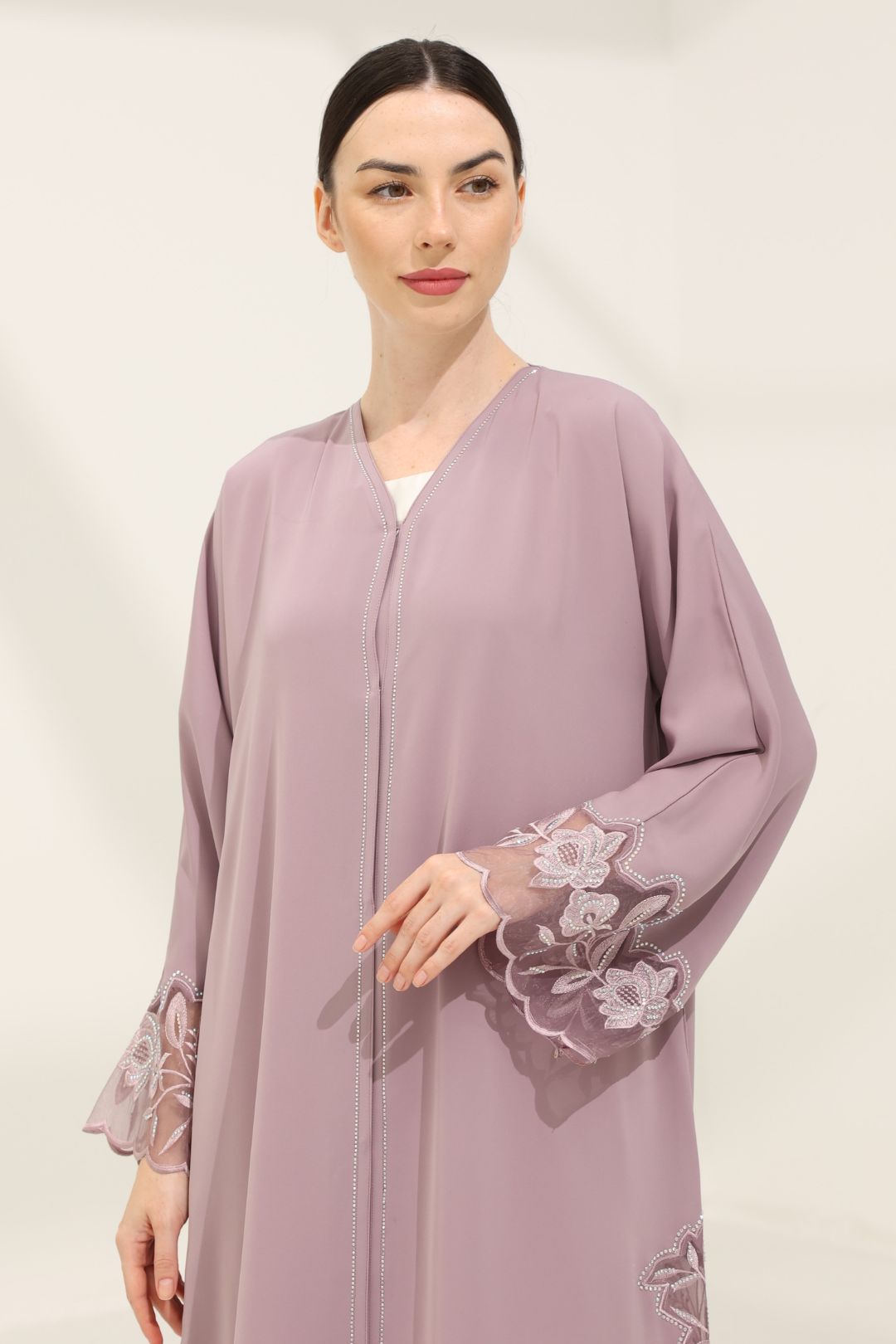 PO II : Daphne Abaya in Lilac