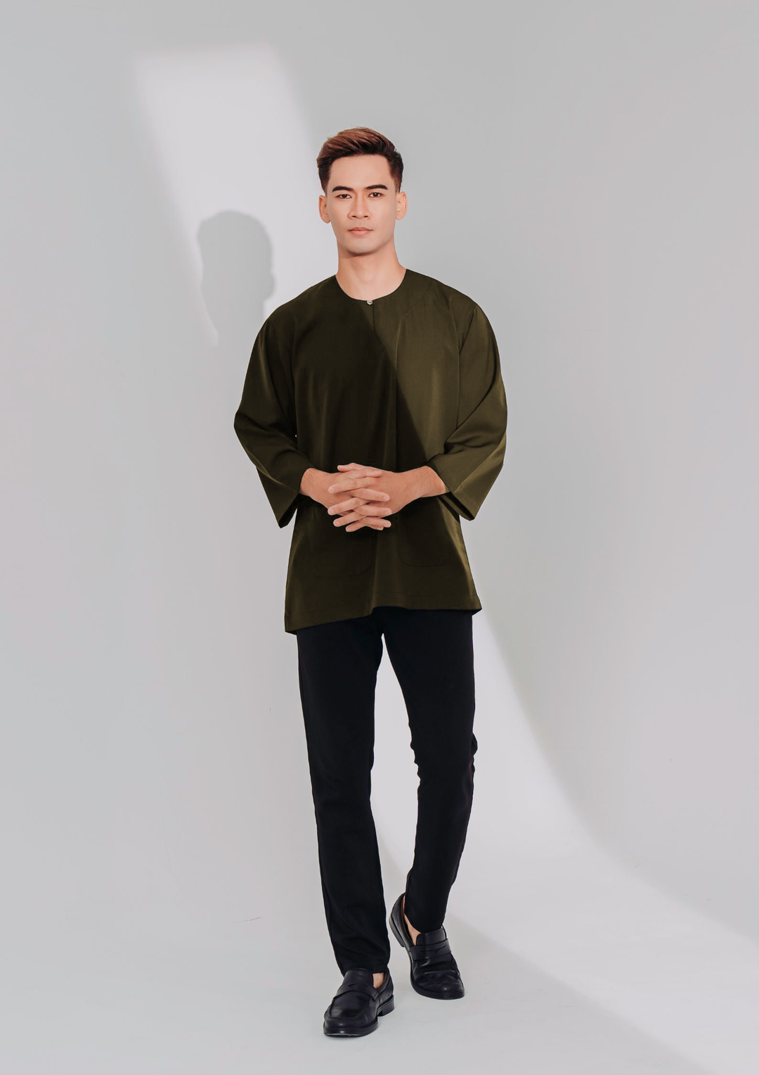 ARNA: Kurta 01 in Olive