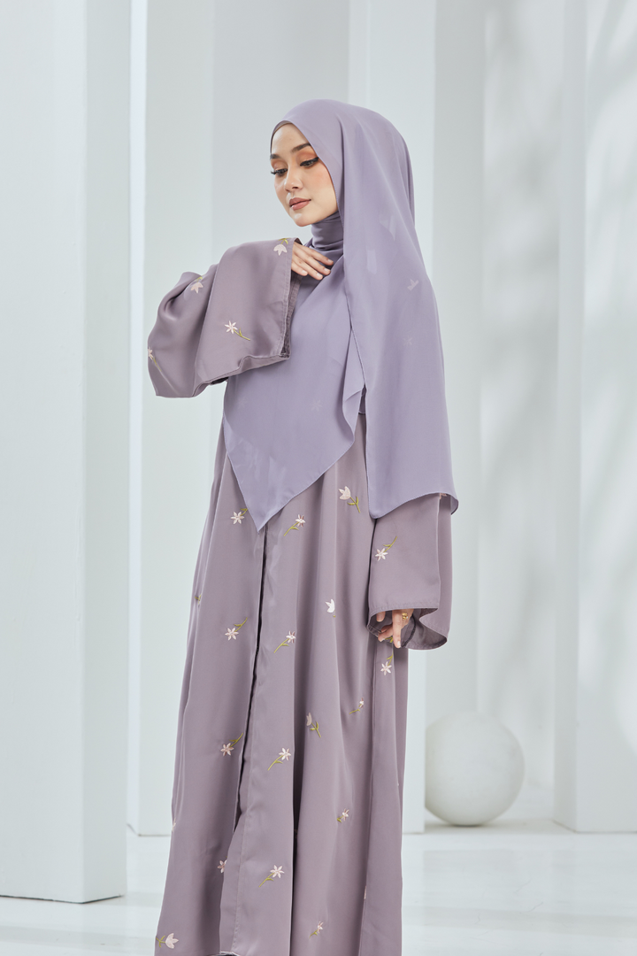 Azalea Abaya in Lilac