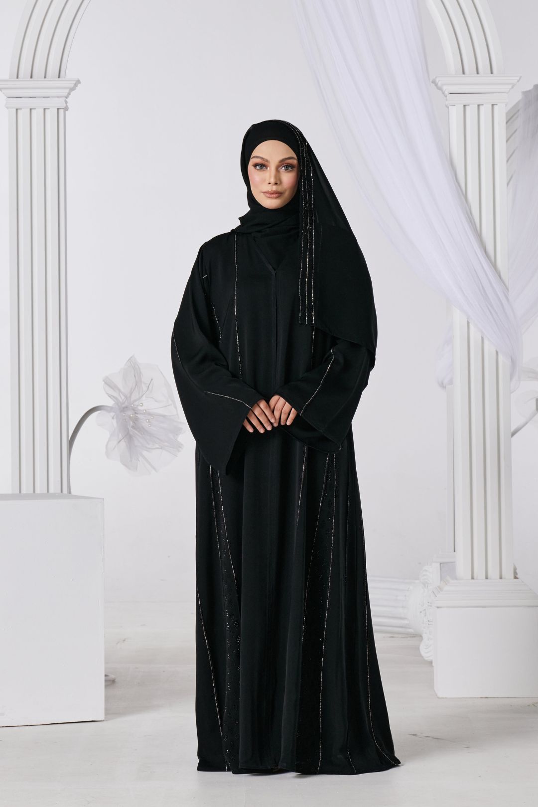 Najah Abaya in Black