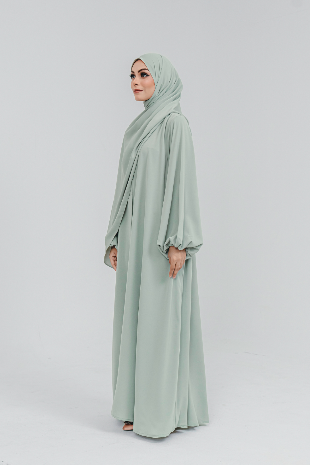 Haya Abaya in Mint Green