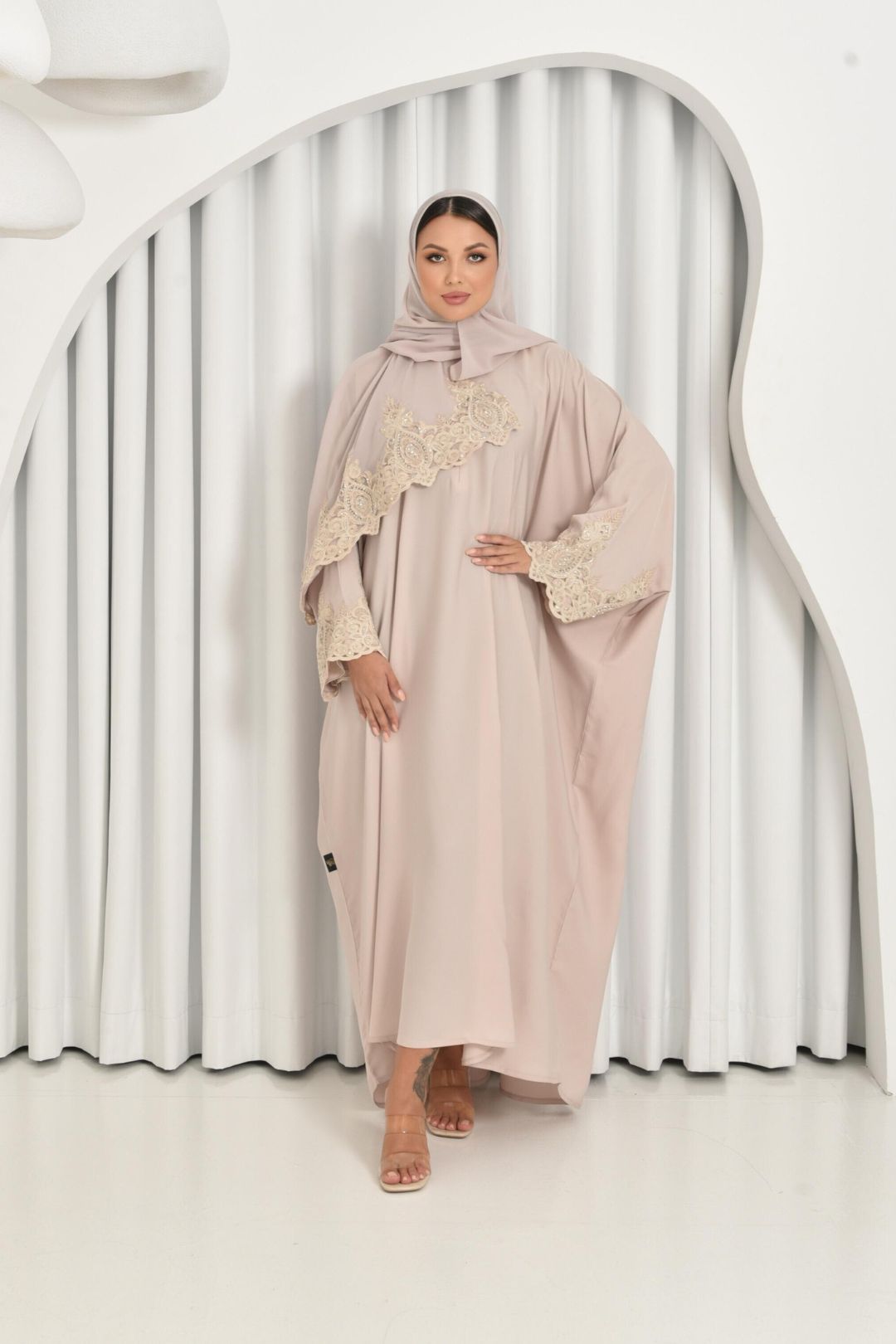 Bushra Abaya