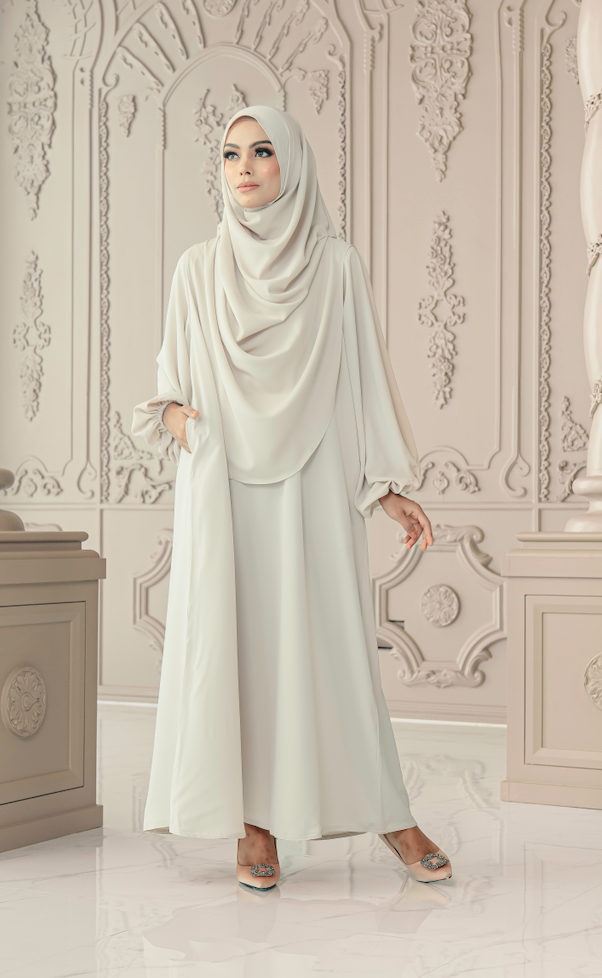 Batch IV : Warda Khimar Set in Cream