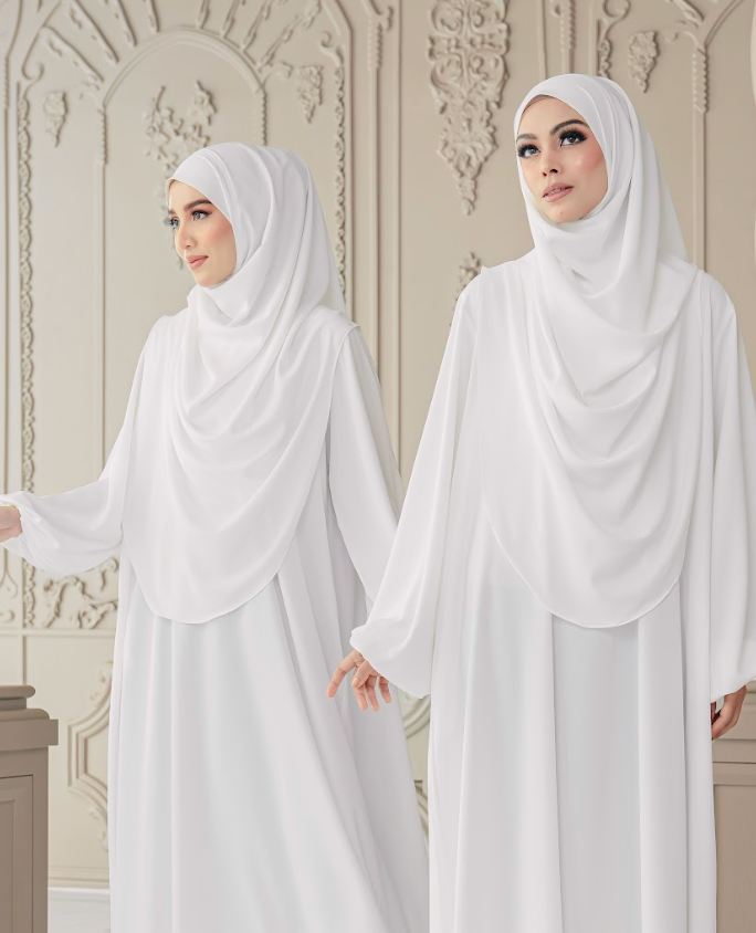 Warda Khimar Set in White