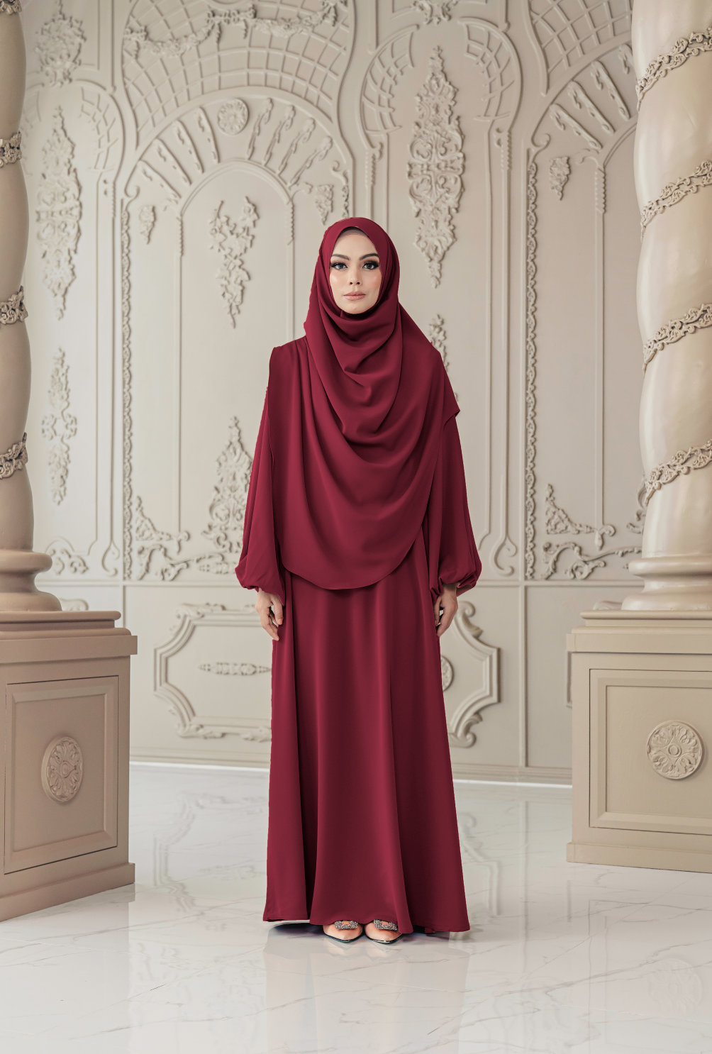 Warda Khimar Umrah Set in Maroon