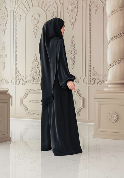 Batch IV: Warda Khimar Set in Black