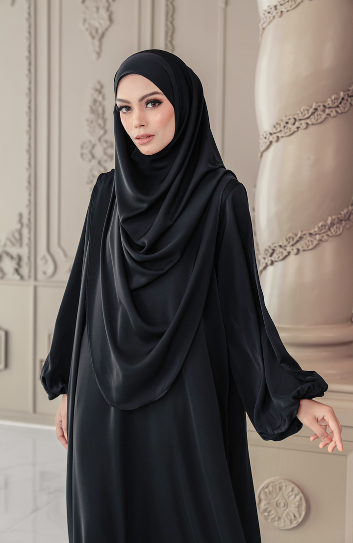 Warda Khimar Umrah Set in Black