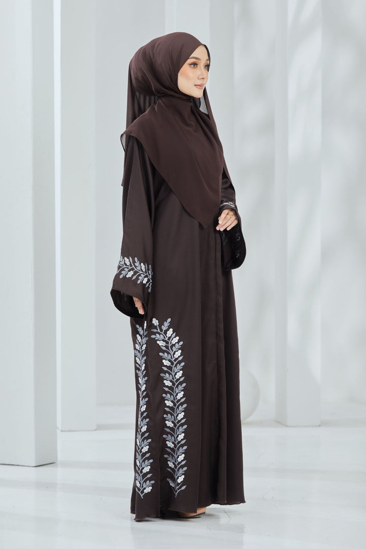 Haneda Abaya in Brown