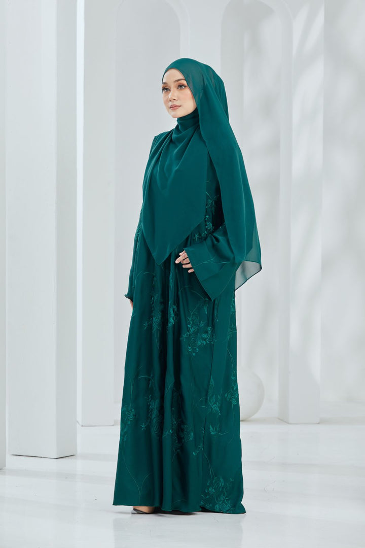 Emilda Abaya in Teal