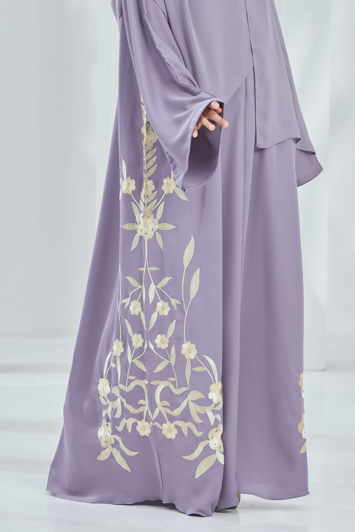 Elfira Abaya in Lilac